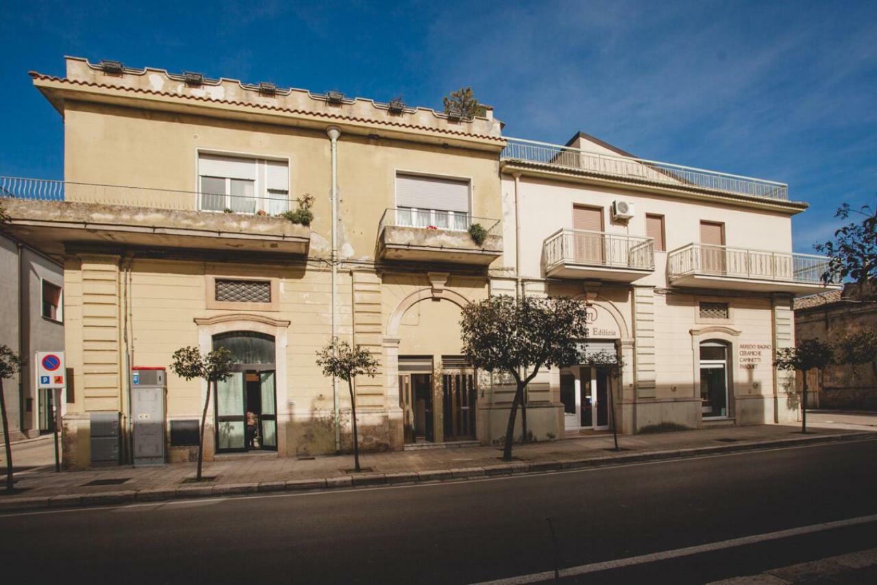 شقة La Casa Dei Nonni Irsina المظهر الخارجي الصورة