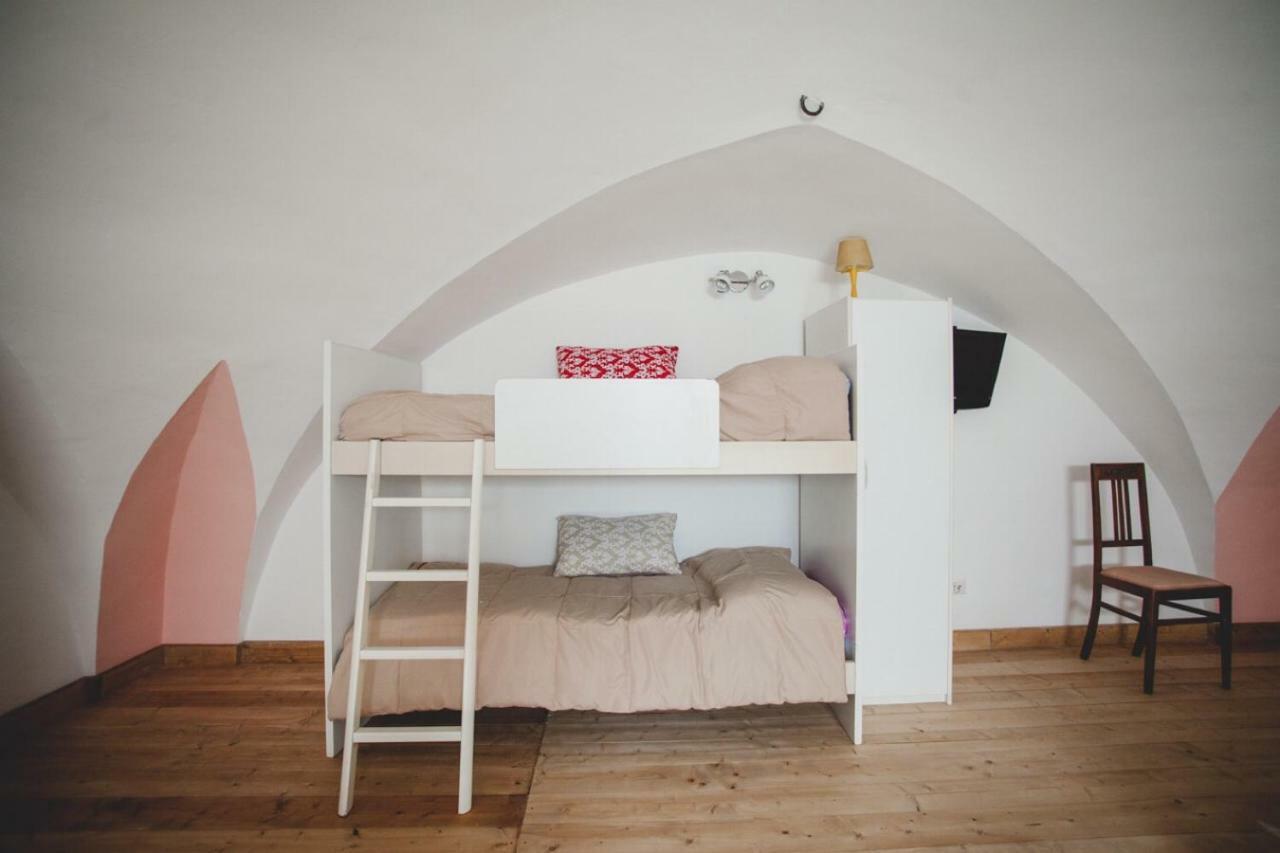 شقة La Casa Dei Nonni Irsina المظهر الخارجي الصورة