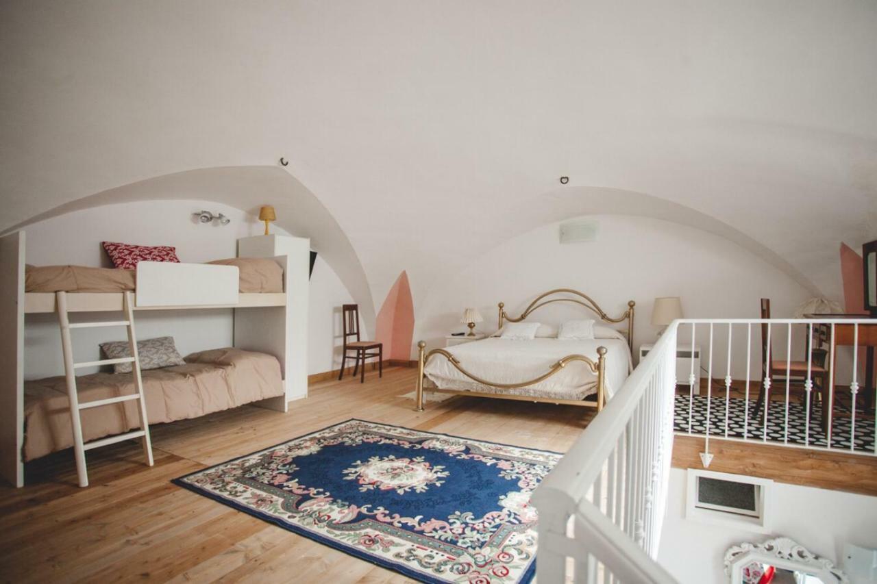 شقة La Casa Dei Nonni Irsina المظهر الخارجي الصورة