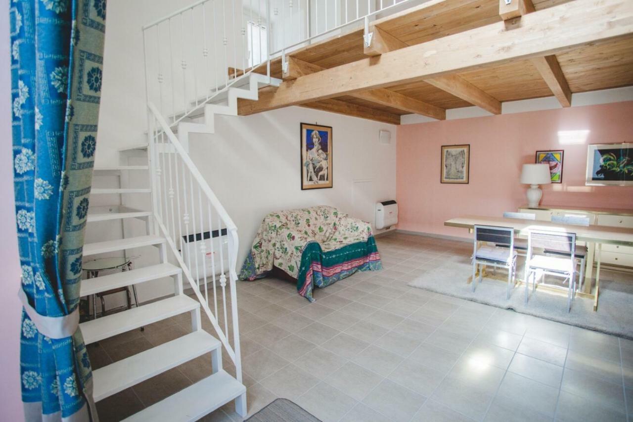 شقة La Casa Dei Nonni Irsina المظهر الخارجي الصورة